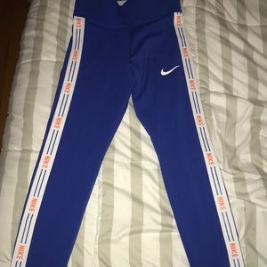 Women’s Nike Leggings